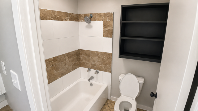 844 Combs St: photo 23