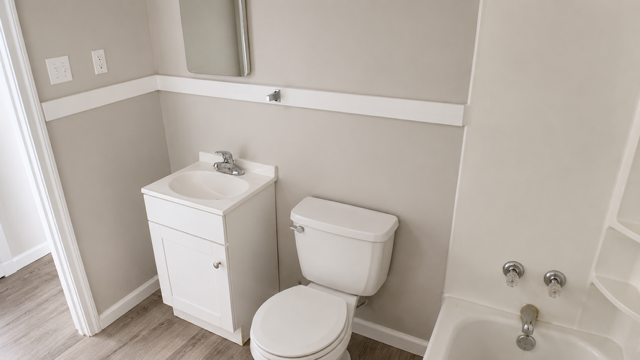 844 Combs St: photo 22
