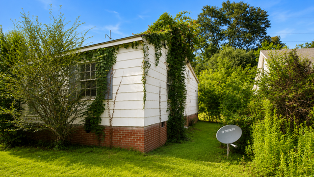 844 Combs St: photo 4