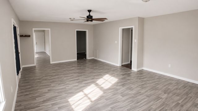 844 Combs St: photo 10