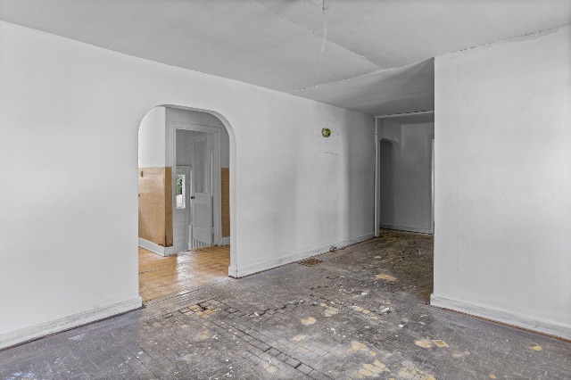 1200 SW 6th St: photo 7