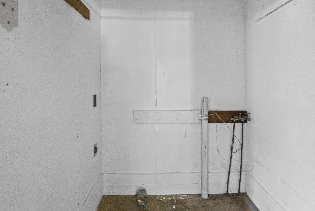 1200 SW 6th St: photo 21