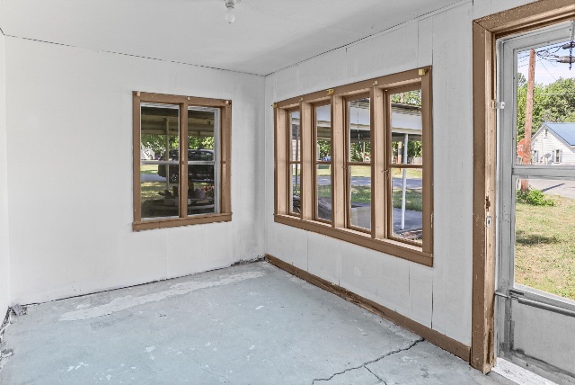 1200 SW 6th St: photo 6
