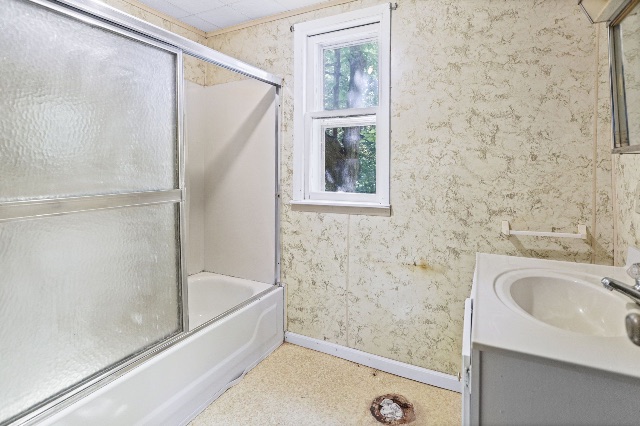 1200 SW 6th St: photo 18