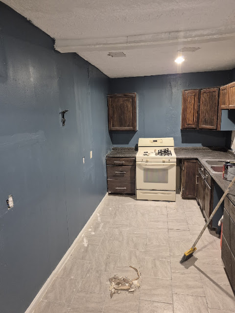 451 Mason Blvd — photo 8