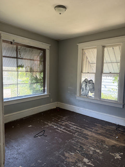 1828 E Main St: photo 9