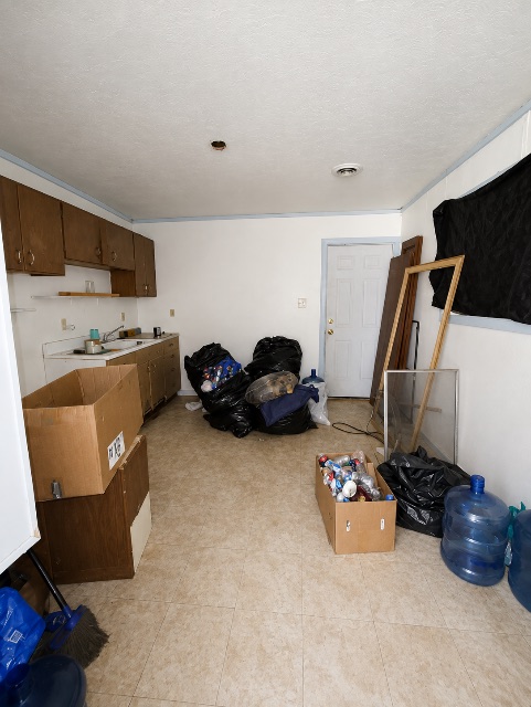 1060 Water St: photo 4