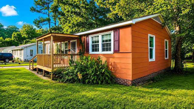 314 Clubview Dr: main photo