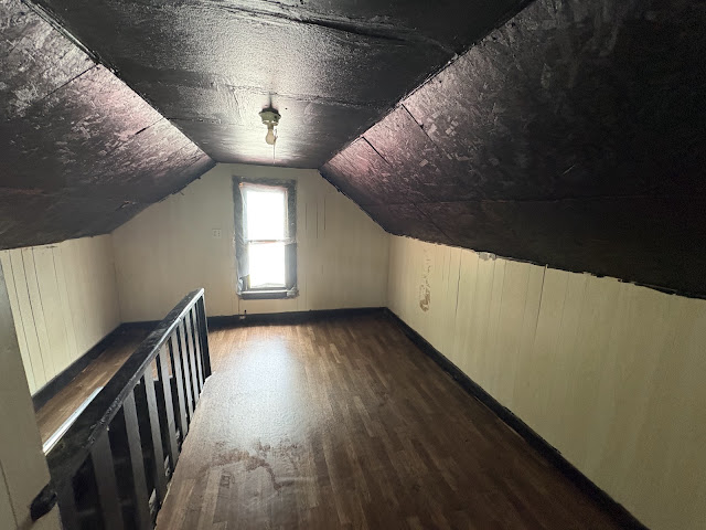 221 E Cherry St — photo 15