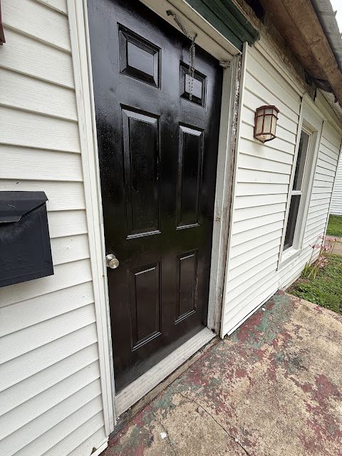 221 E Cherry St — photo 5