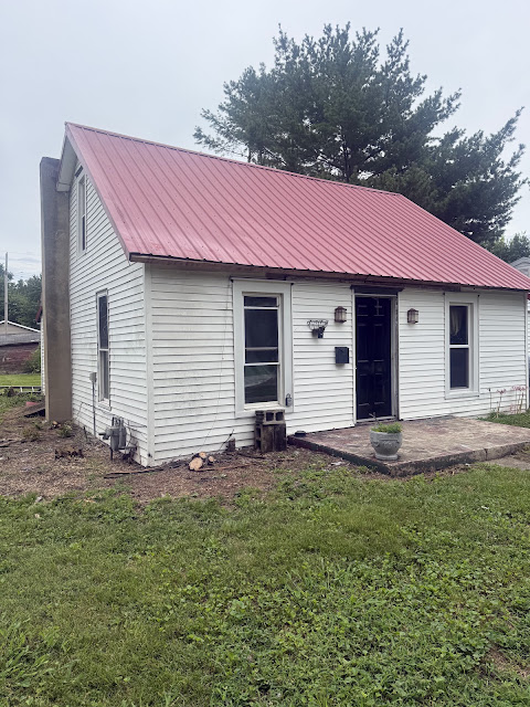 221 E Cherry St — photo 2