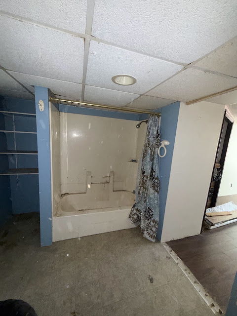 221 E Cherry St — photo 17