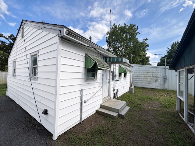 905 N Wesley St — photo 3