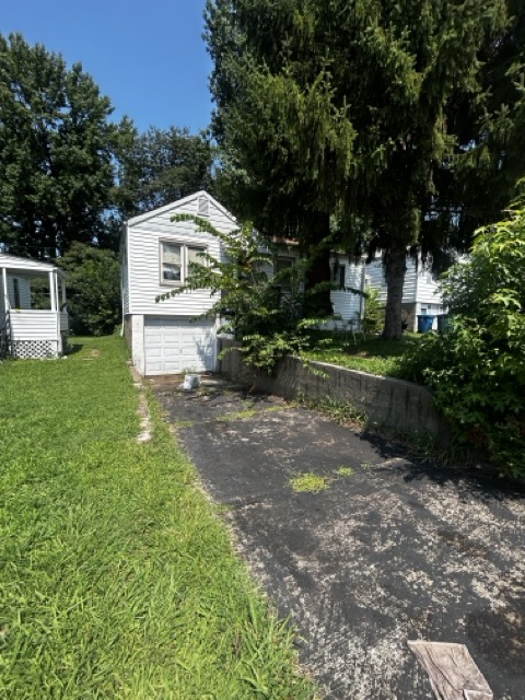 5621 Sunbury Ave — photo 2