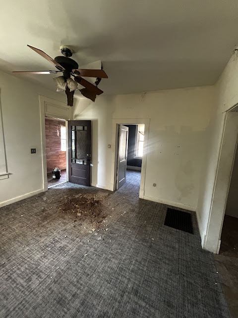 1734 Spruce St — photo 28