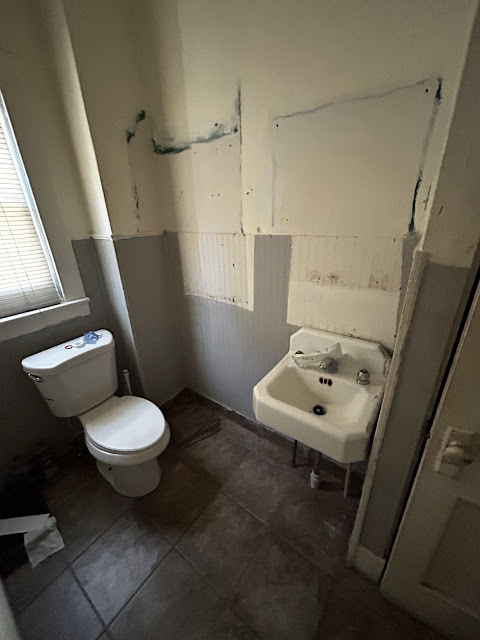 1734 Spruce St — photo 33