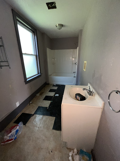 112 N 13th St — photo 9