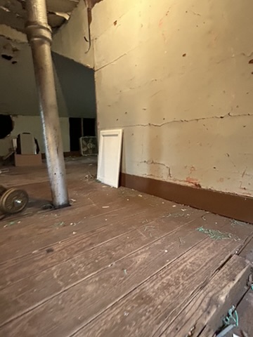 2425 Wheaton Ave — photo 55