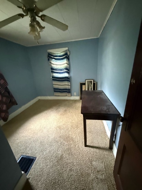 2067 N Maple Ave — photo 14