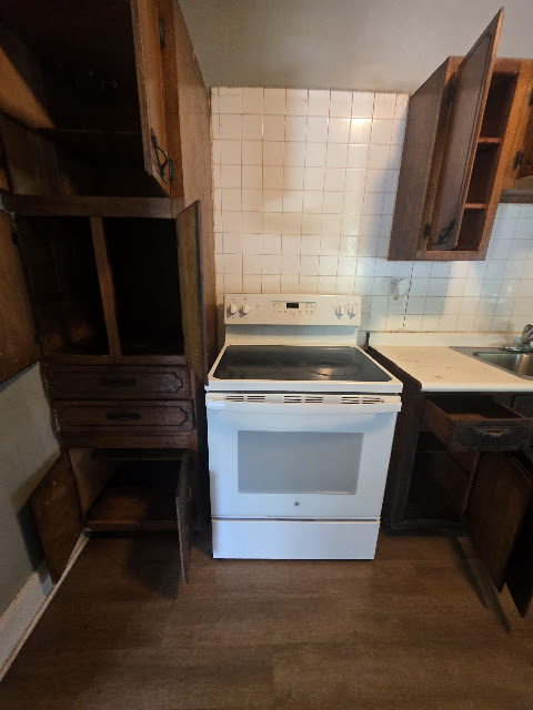 1303 E Hickory St — photo 48