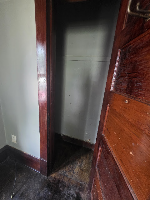 1303 E Hickory St — photo 30