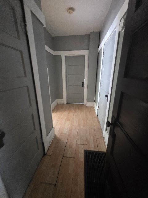 1303 E Hickory St — photo 13