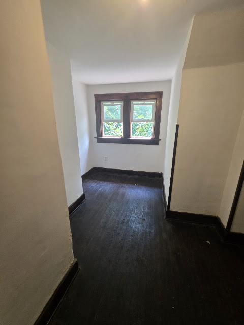 1303 E Hickory St — photo 62
