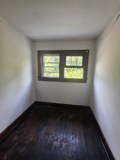 1303 E Hickory St — photo 60