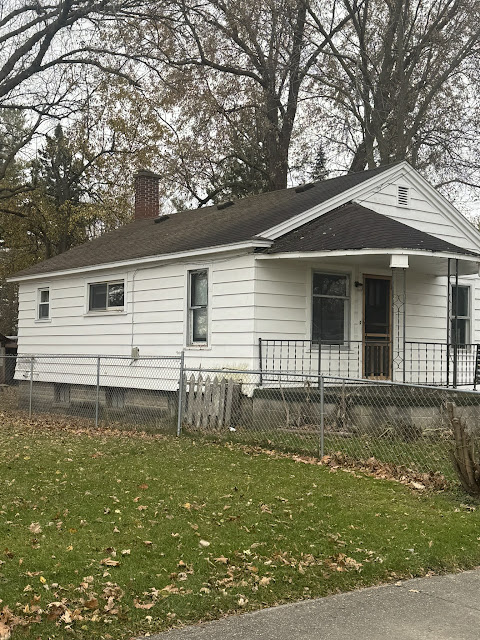 2236 King St — photo 3