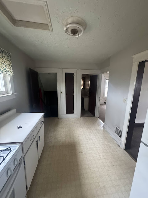 2236 King St — photo 9