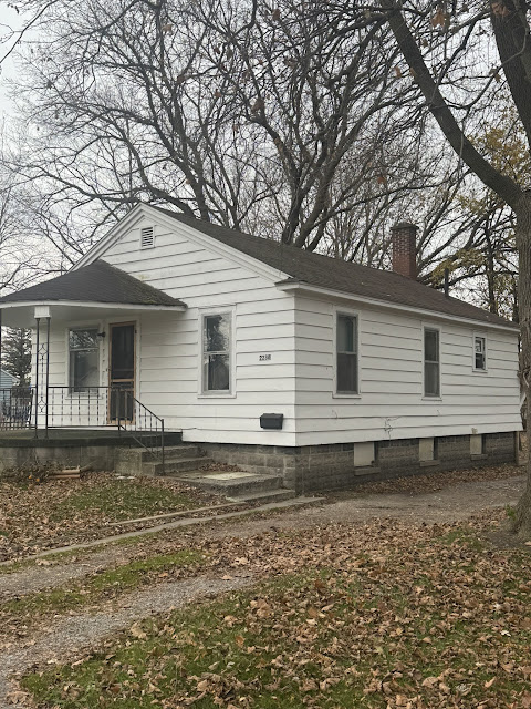 2236 King St — main photo