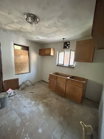 5828 Ferris Ave — photo 9