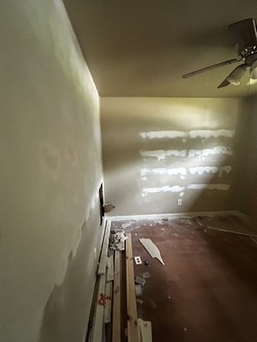 10068 Royal Dr: photo 29