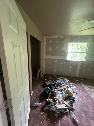 10068 Royal Dr: photo 32