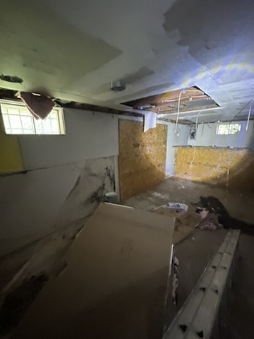 10068 Royal Dr: photo 18
