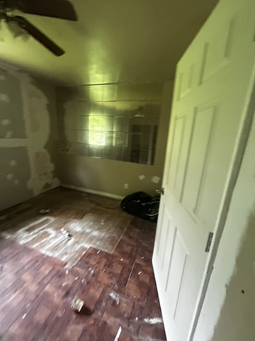 10068 Royal Dr: photo 33