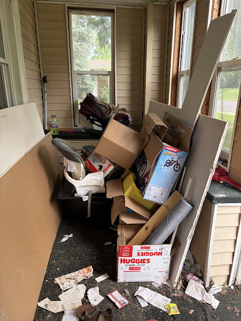 2410 N Ellis St — photo 11
