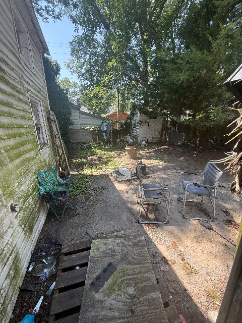 605 Main St — photo 2