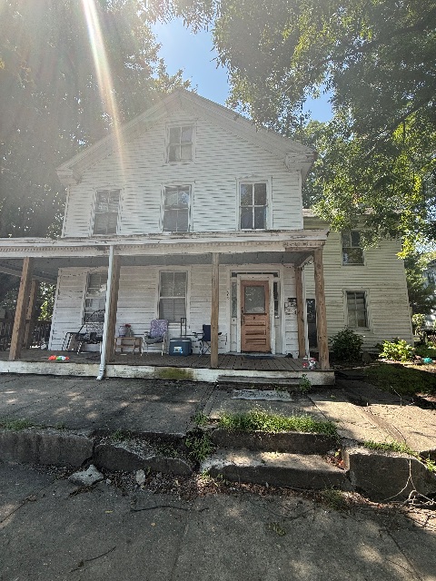 605 Main St — main photo