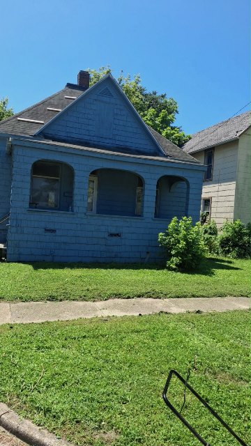 1143 E Cleveland Ave — photo 2