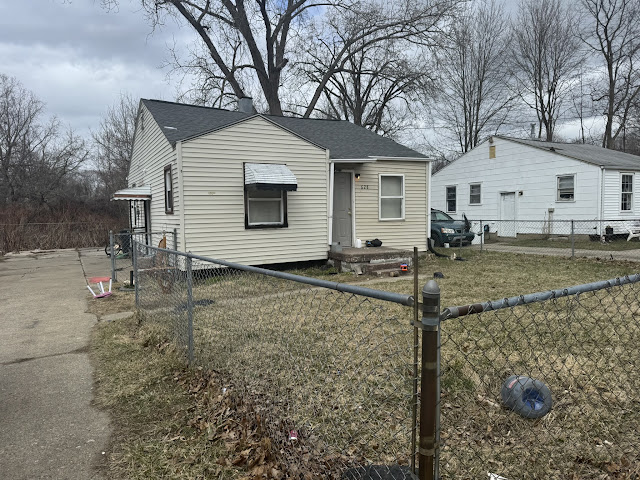 628 W Home Ave — photo 17