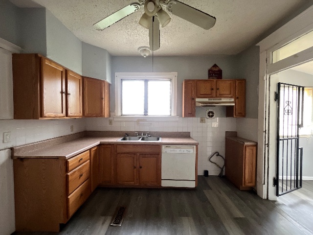 2810 Norwood Ave — photo 15