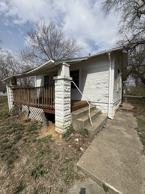 830 E Rodgers Ave — photo 2