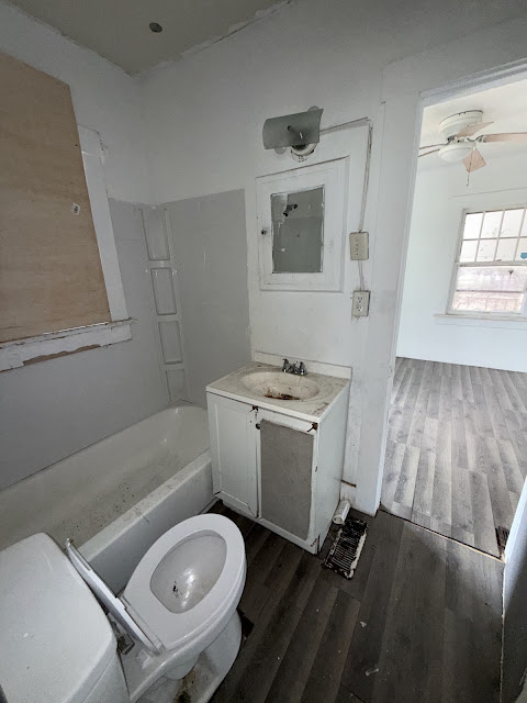 830 E Rodgers Ave — photo 12