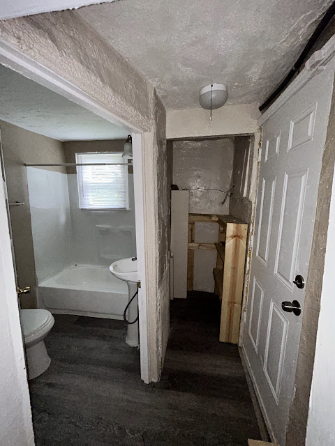 6725 Schofield Pl — photo 21