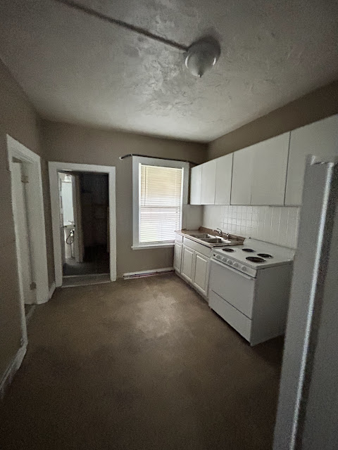 6725 Schofield Pl — photo 29
