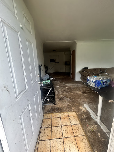 907 Frontenac St: photo 6