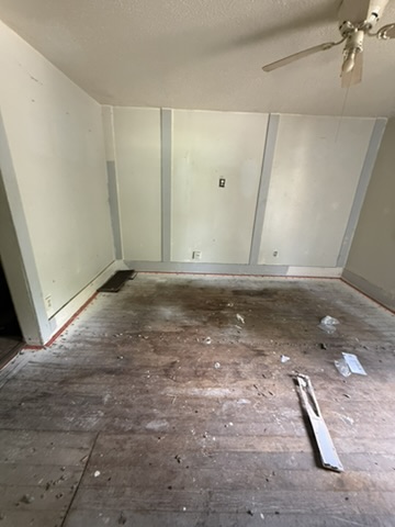 1045 E Condit St — photo 5