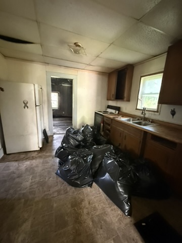 1045 E Condit St — photo 3
