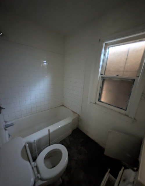 1521 S Westmoreland Ave: photo 17